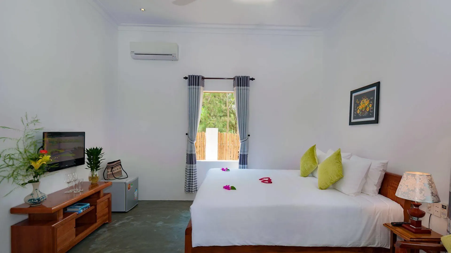 An Bang Garden Pool Villa Hoi An Vietnam